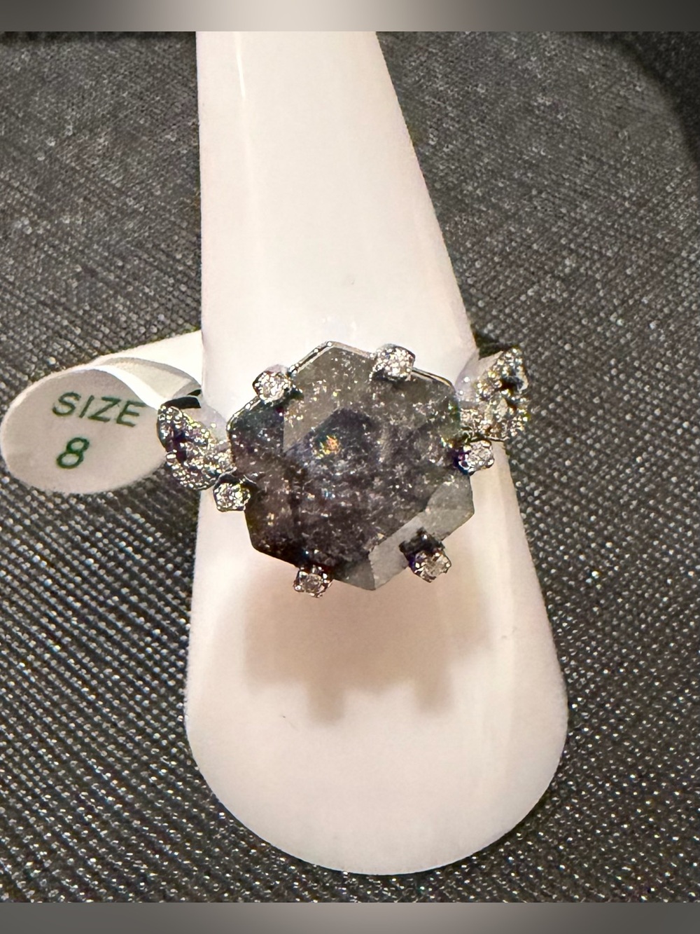 BP RG12923 Black Ice Crystal Hematite ring Size 8